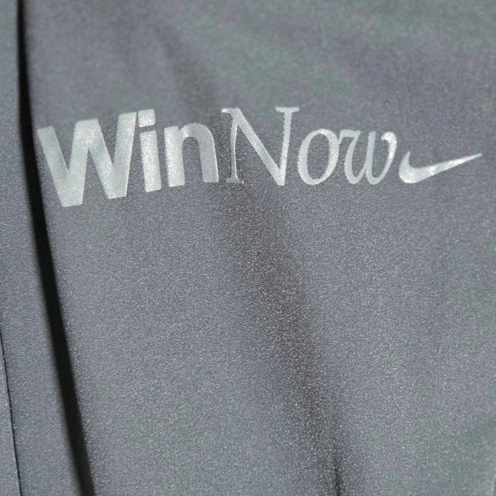Nike Dri-FIT 24.7 Women Black Pleated Training Jacket Trench HV3627-010 MD